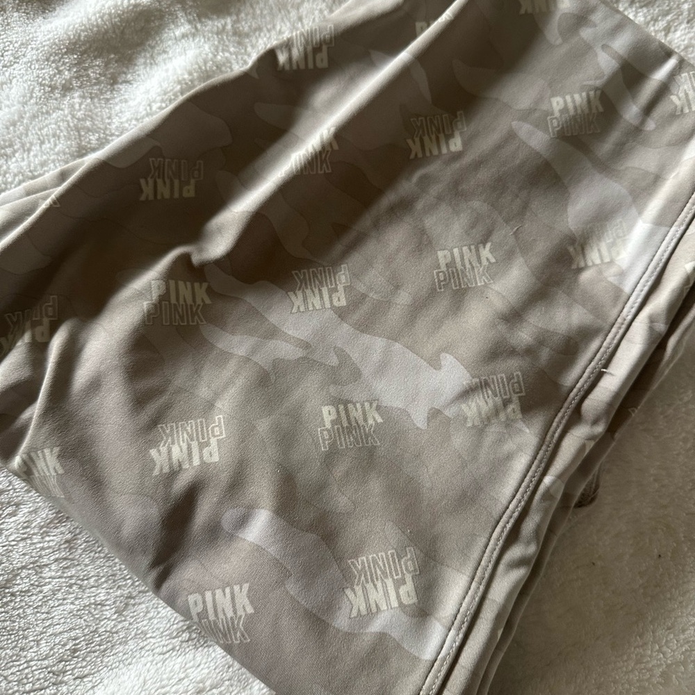 PINK Victoria's Secret Taupe Camouflage Leggings
